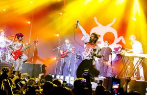 Supercombo chega ao Brasuca com a turnê do novo álbum Caranguejo, no dia 24 de janeiro