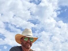 Fábio Felix retorna aos palcos com novo projeto voltado à música country